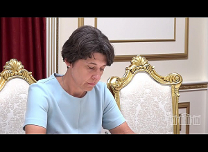 Ален Симонян принял Чрезвычайного и Полномочного Посла Эстонии Рину Кальюранд