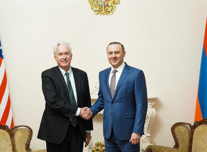 Армен Григорян встретился с директором Центрального разведывательного управления США Уильямом Бёрнсом