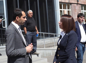 Ադրբեջանական զինված ուժերն այրում են գյուղացիների հնձած խոտը, գողանում մեծ ու մանր եղջերավոր անասուններ․ ՄԻՊ-ը Գեղարքունիքում է