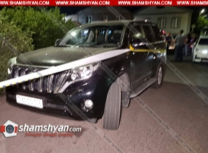 Toyota Land Cruiser-ը Առինջի կամարի մոտ կրակոցներ է արձակել, ապա մտել է Առինջ գյուղ․ պարեկները  կարողացել են  2 հոգու վնասազերծել
