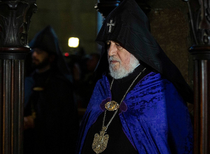 Эти предательские шаги, предпринятые в процессе переговоров по мирной повестке дня, достойны осуждения: Гарегин II