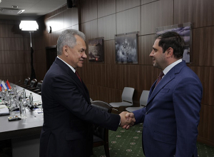 Սուրեն Պապիկյանը հանդիպել է Սերգեյ Շոյգուի հետ