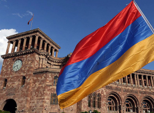 Սգո օրվա կապակցությամբ Կառավարության շենքից իջեցվել է պետական դրոշը