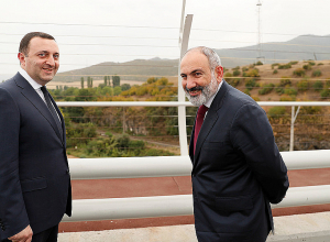 Премьер-министры Армении и Грузии присутствовали на церемонии открытия моста дружбы