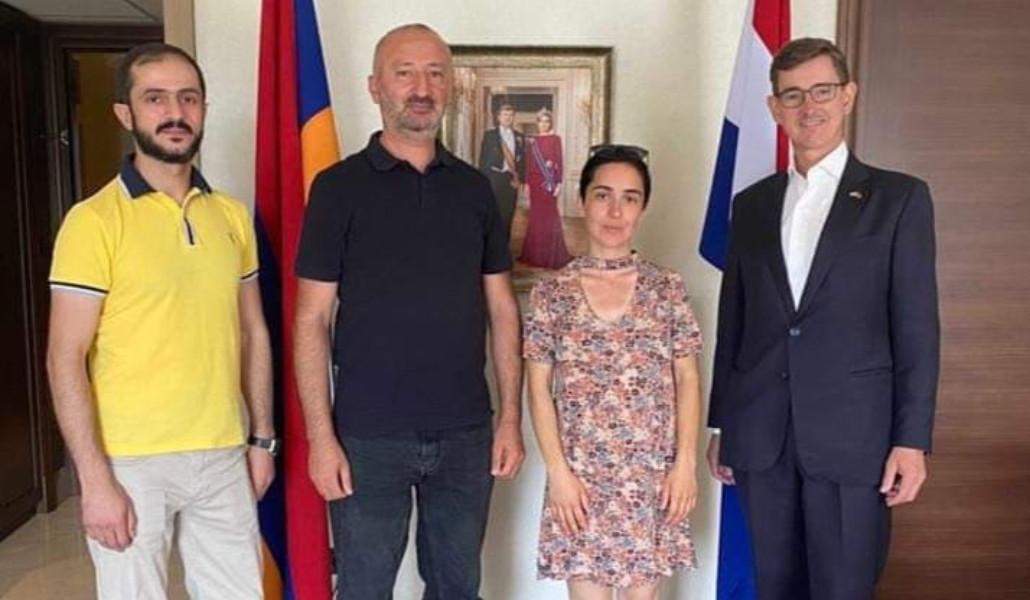 301028046_176488638255211_4541843380795864604_n