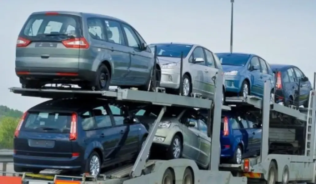 ավտոմեքենաների ներկրում