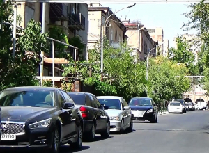 Пассажир, ограбивший таксиста, задержан: Полицейские Арабкира раскрыли преступление