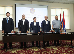 «Հայաստան» և «Պատիվ ունեմ» խմբակցությունները հանրային քննարկում են հրավիրել․ ՈՒՂԻՂ