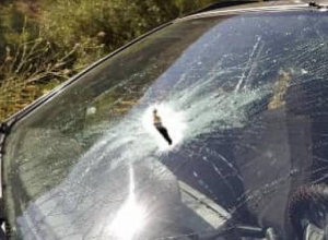 Азербайджанские ВС в Джермуке обстреляли гражданский автомобиль