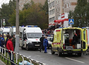 Число жертв стрельбы в школе в Ижевске выросло до 15 человек