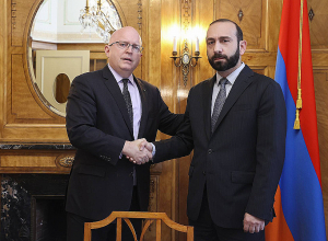 Արարատ Միրզոյանը հանդիպում է ունեցել  ԵԱՀԿ Մինսկի խմբի ԱՄՆ համանախագահ Ֆիլիպ Ռիքերի հետ