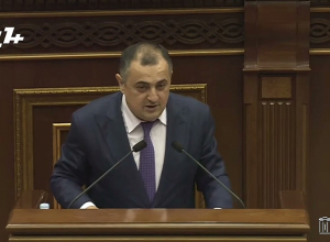 18 иностранных спортсменов, выступавших под флагом РА, разыскиваются в своих странах