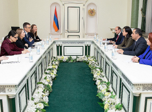 Генеральный прокурор обсудила с послом США вопросы развития сотрудничества