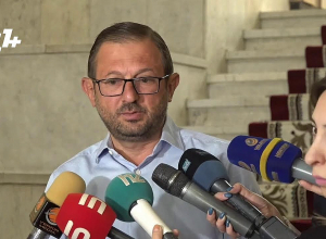 Брифинг Гегама Манукяна: ПРЯМОЙ ЭФИР