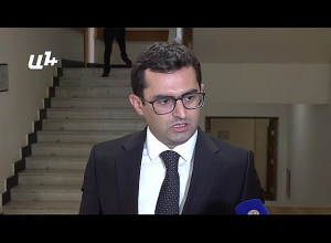 Брифинг Акопа Аршакяна