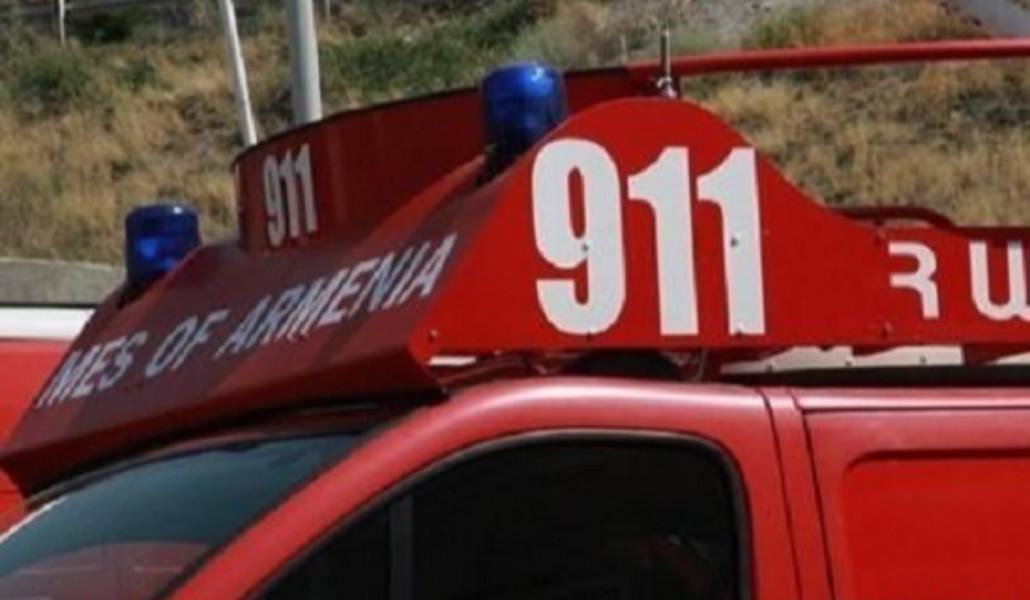 84444_b