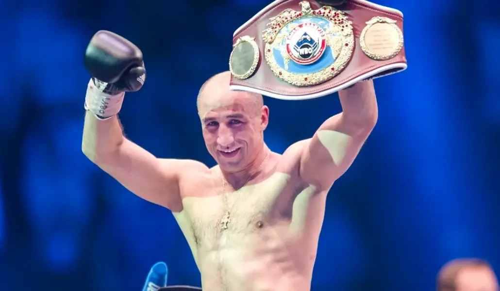 8e5d340ef588cb96ea315538709808da,f43aaf4f