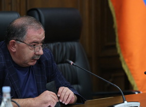 Нет самолюбия, достоинства? Варданян – политическим деятелям