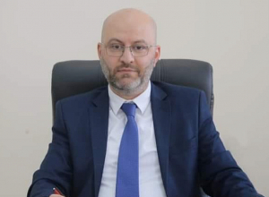Դավիթ Առուշանյանը Գյումրու փոխքաղաքապետի պաշտոնից ազատման դիմում է գրել