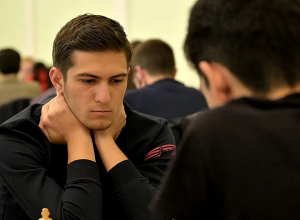 Մամիկոն Ղարիբյանը՝ շախմատի Երևանի առաջնության առաջատար