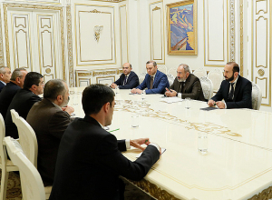 Վարչապետն Արցախի պատվիրակության հետ խոսել է Ադրբեջանի հետ տարվող քննարկումների ընթացքից
