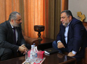 Արցախի ԱԳՆ-ում հյուրընկալել են Ռուբեն Վարդանյանին