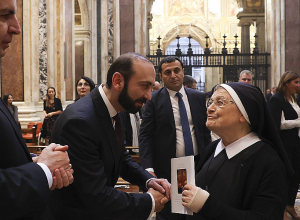 Անցկացվել է «Խաղաղություն Հայաստանին» Սուրբ պատարագը․ Միրզոյանի ելույթ է ունեցել Վատիկանում