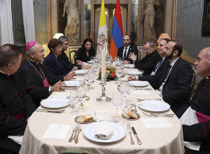 Арарат Мирзоян представил госсекретарю Святого Престола ситуацию на Южном Кавказе