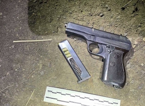 Патрульные, дежурившие в Нор-Норке, обнаружили огнестрельное оружие: два человека арестованы