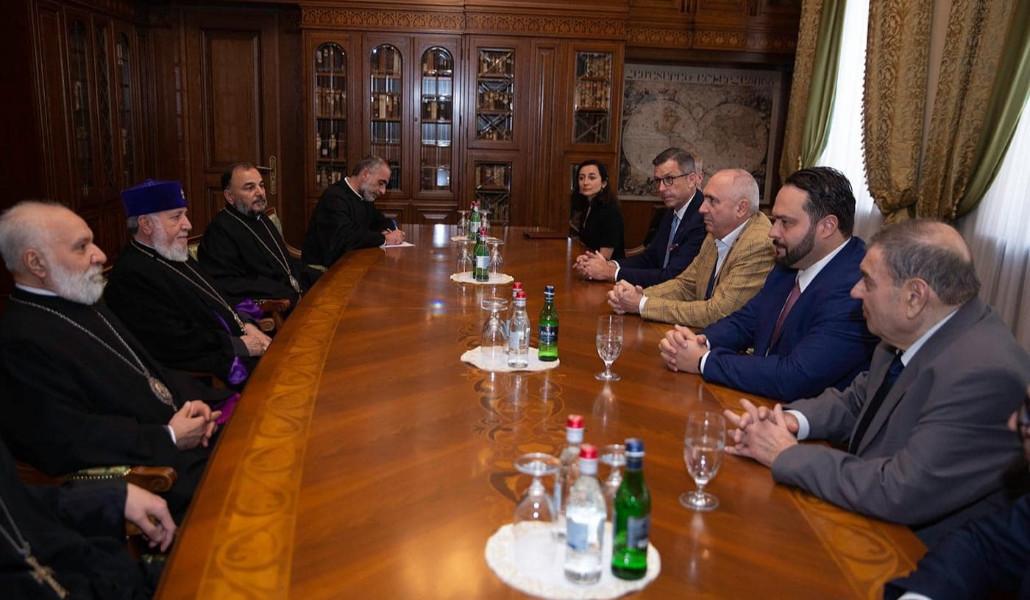 312532406_10159092241411408_2053370892361643709_n