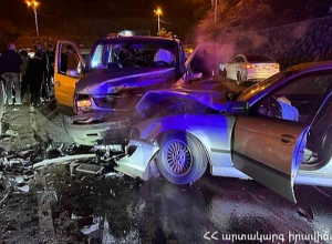 Սարալանջի խճուղում բախվել են «Mercedes-Benz»-ը և «BMW 525»-ը․ առկա է վառելիքի արտահոսք