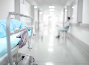 Состояние одного из граждан, госпитализированных в результате взрыва на заводе ОАО “РазТЭЦ”, крайне тяжелое