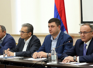 Ինչ է սպառնում Հայաստանի ինքնիշխանությանը․ «Հայաստան» եւ «Պատիվ ունեմ»․ քննարկումը շարունակվում է