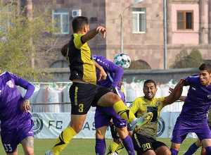 Առաջատարներին չհաջողվեց գոլ խփել․ ՀՀ ֆուտբոլի Պրեմիեր լիգա