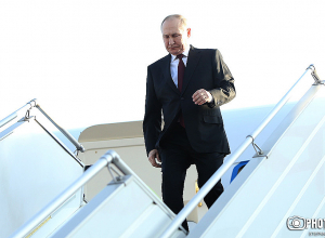 Прибытие президента России Владимира Путина в Ереван