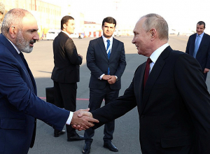 Пашинян и Путин проведут встречу: он уже в Ереване