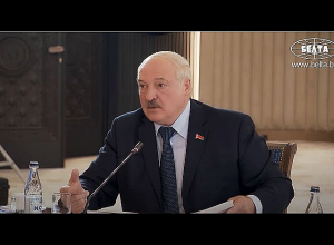 Лукашенко:  Не наше дело кого то удерживать. так мы готовы реагировать...