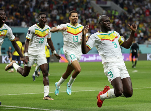Нидерланды и Сенегал продолжают борьбу: Катар-2022