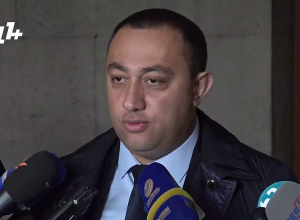 «Мы находимся в состоянии войны: опасность может случиться каждую минуту»: губернатор