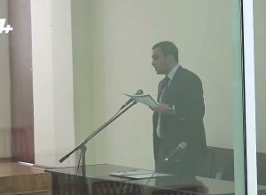 Почему вы позволили Роберту Кочаряну пересечь границу? Прокурор - судье