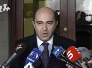 Азербайджан хочет территории без народа: Эдмон Марукян