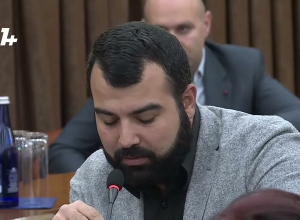 Асфальт покрылся льдом, установите виновных: нельзя допускать, чтобы пострадали так много людей