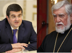 Араик Арутюнян провёл телефонный разговор с Католикосом Великого Дома Киликийского Арамом Первым