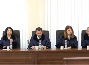 ВСС удалился в совещательный кабинет для принятия решения по делу судьи Давида Серобяна