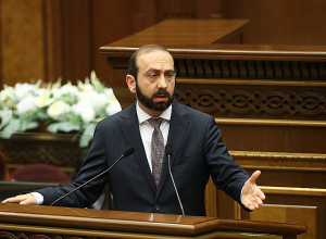 Арарат Мирзоян отбывает в Минск