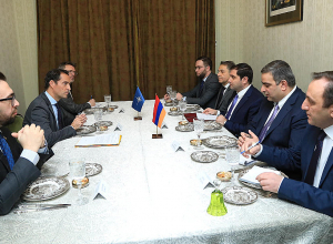 Պաշտպանության նախարարը ՆԱՏՕ-ի ներկայացուցչին ներկայացրել է տարածաշրջանային վերջին զարգացումները