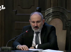 Кто освобождён с должности, в каком состоянии  находятся 3 раненых солдат?