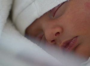 Մինչև երկու տարեկան երեխայի խնամքի նպաստ կստանան բոլորը