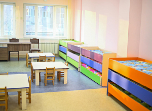 Директора 12 детских садов в Ереване освобождены с работы