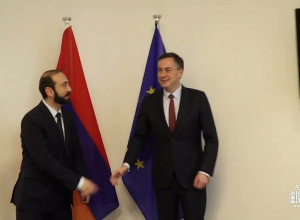 Արարատ Միրզոյանի հանդիպումը Դեյվիդ Մքալիսթերի հետ